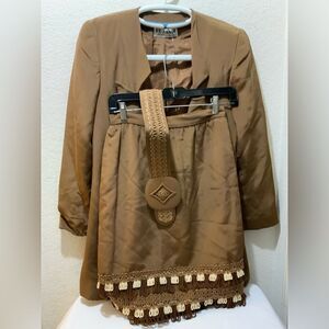 fezandi beverly hills suit gold buttons accents with assorted belt 4 H6